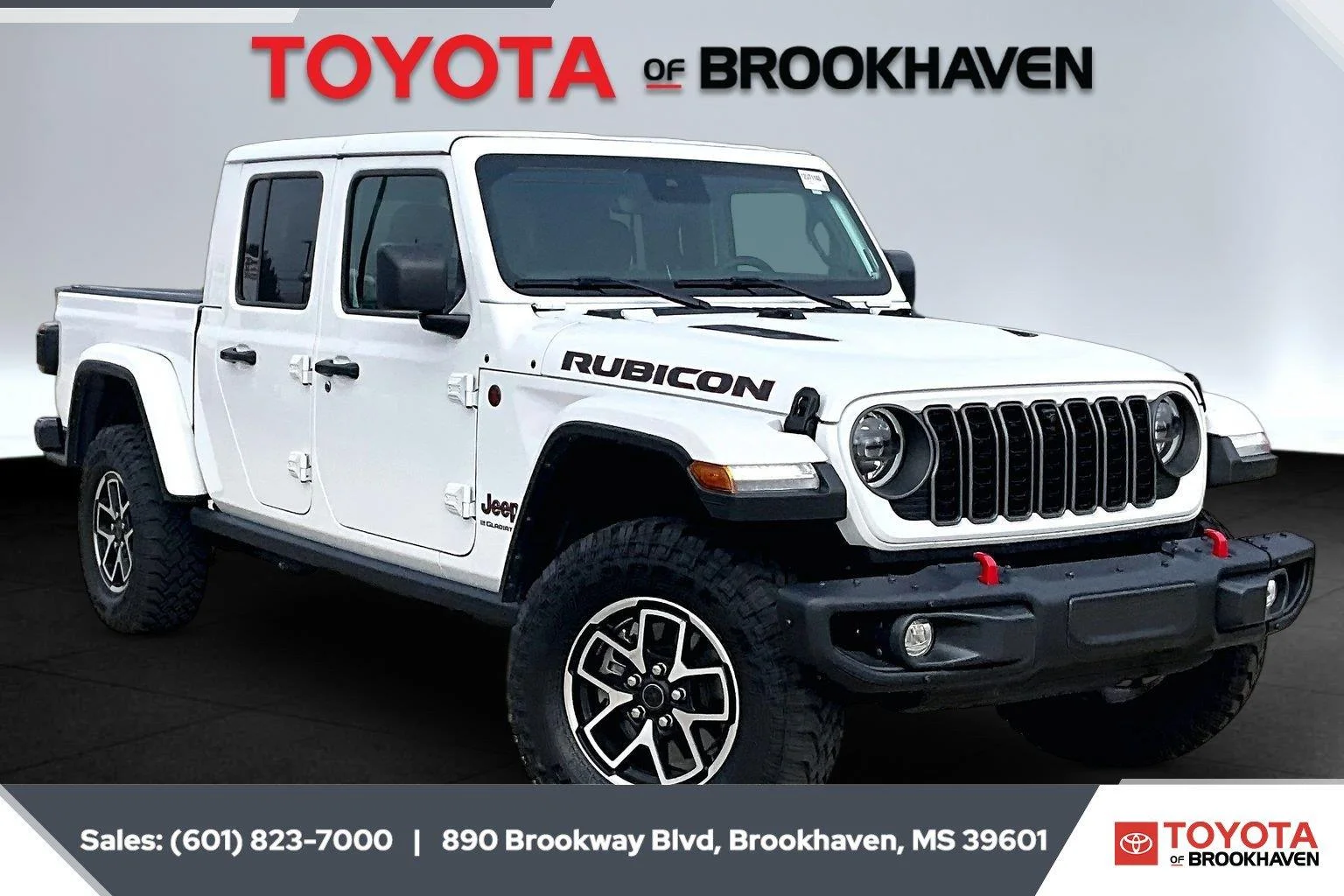 Used 2025 Bright White Clearcoat Jeep Rubicon X image 1