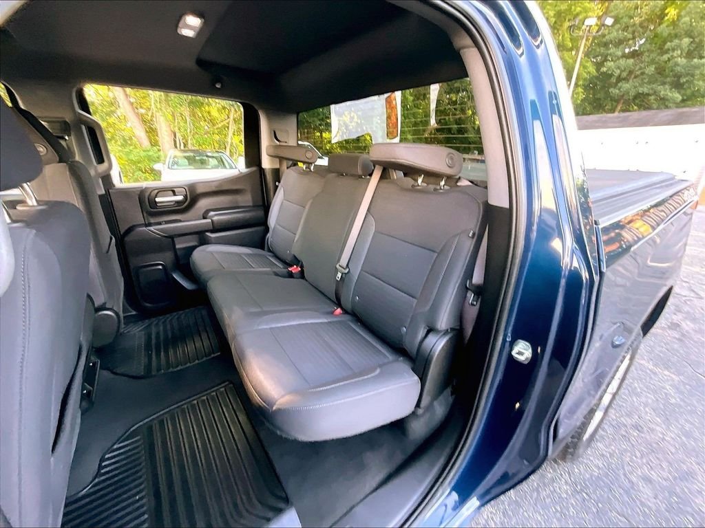Used 2023 Blue Chevrolet Custom image 14