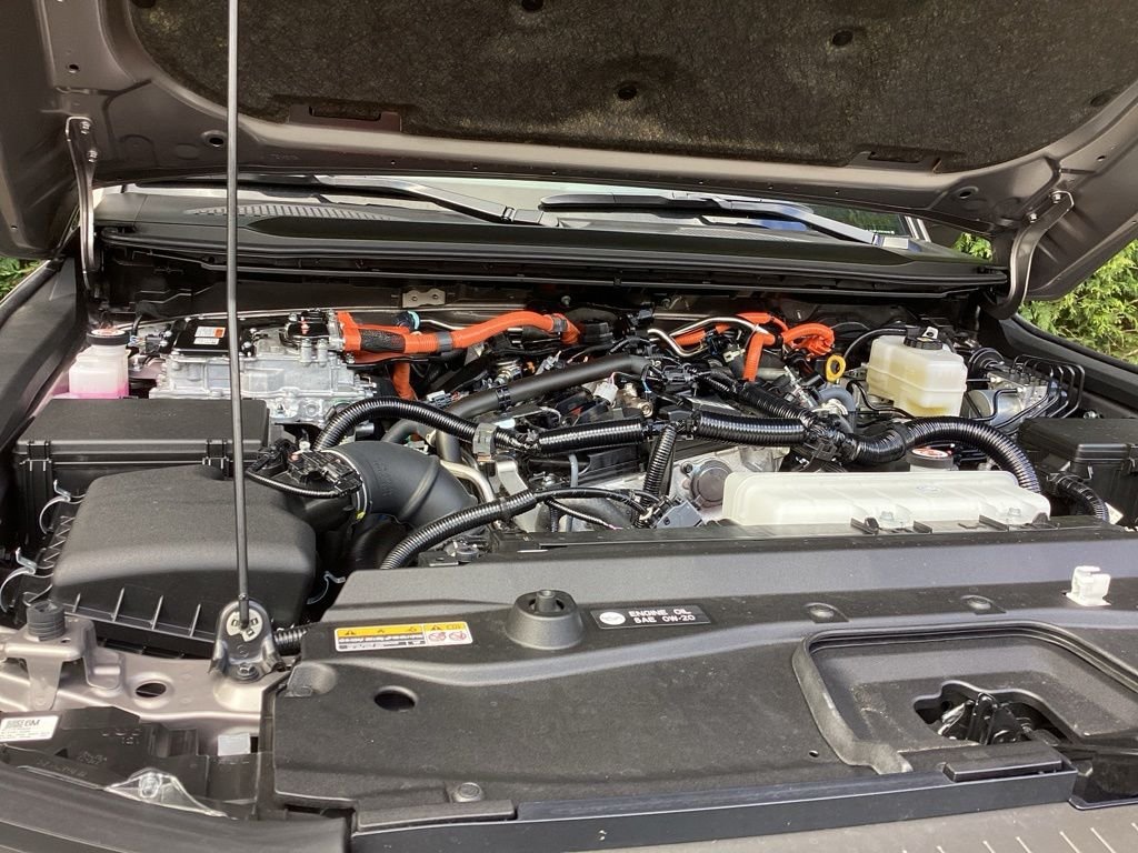 Used 2025 Brown Toyota Base image 22