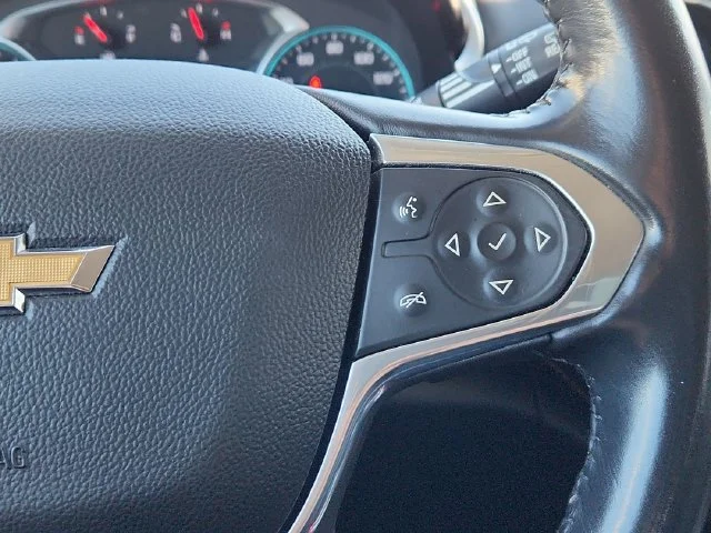 Used 2018 Black Chevrolet LT image 39