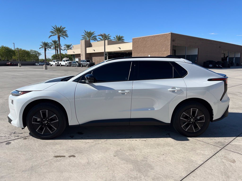 Certified Used 2026 White Subaru Premium image 8