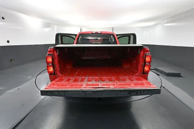 Used 2014 Red Chevrolet LT image 36