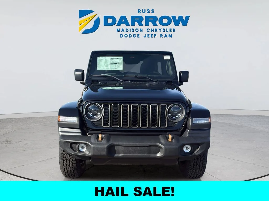 New 2026 Black Clear-Coat Exterior Paint Jeep  image 8
