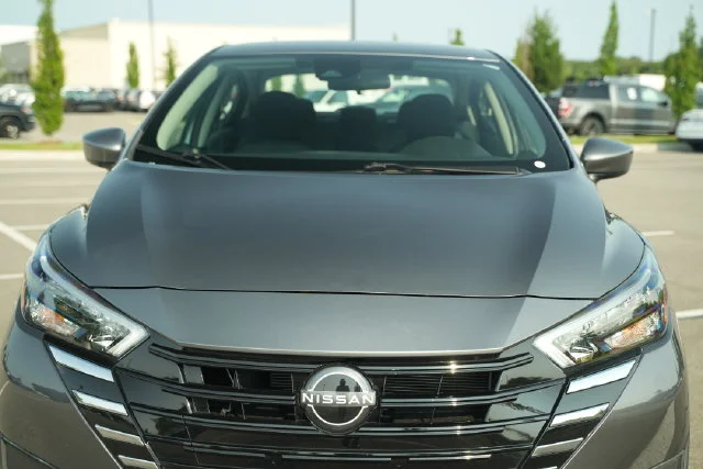 Used 2025 Gray Nissan 1.6 SV image 36
