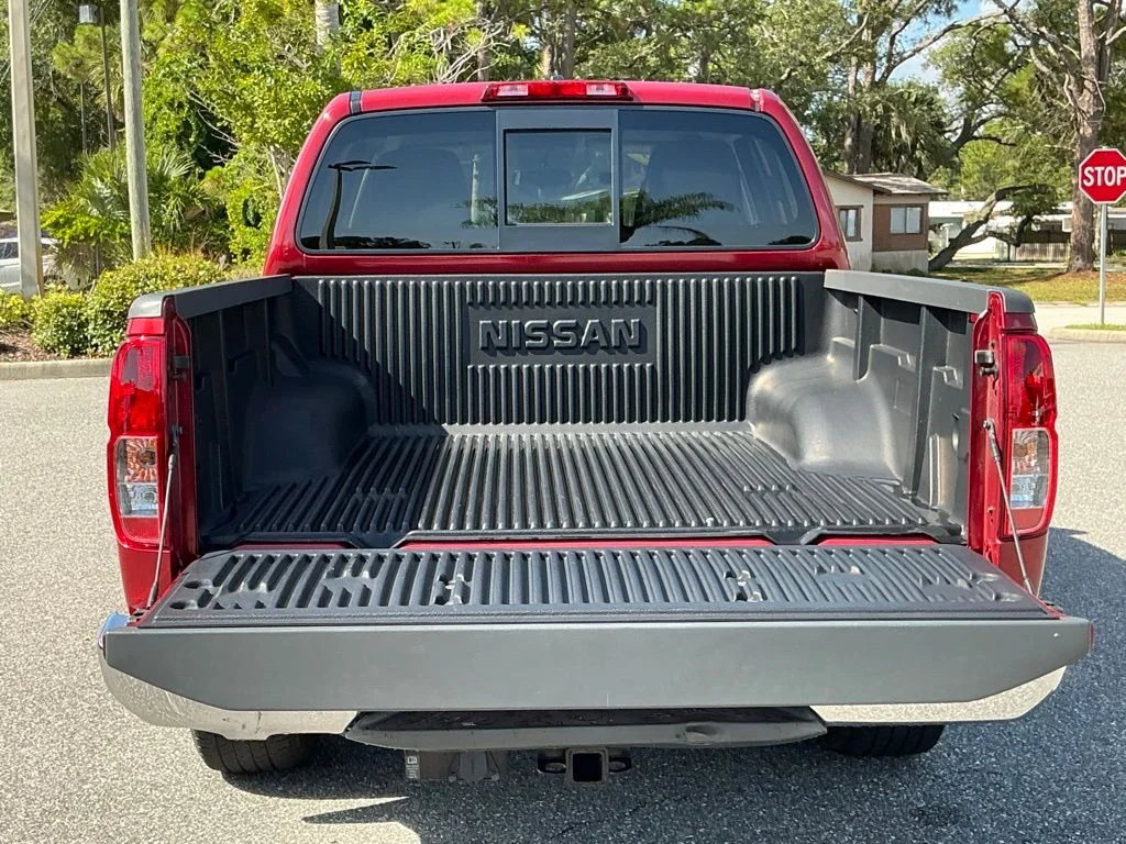 Used 2019 Red Nissan SV image 30