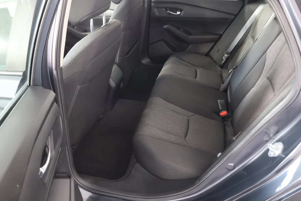 Used 2024 Meteorite Gray Metallic Honda LX image 19