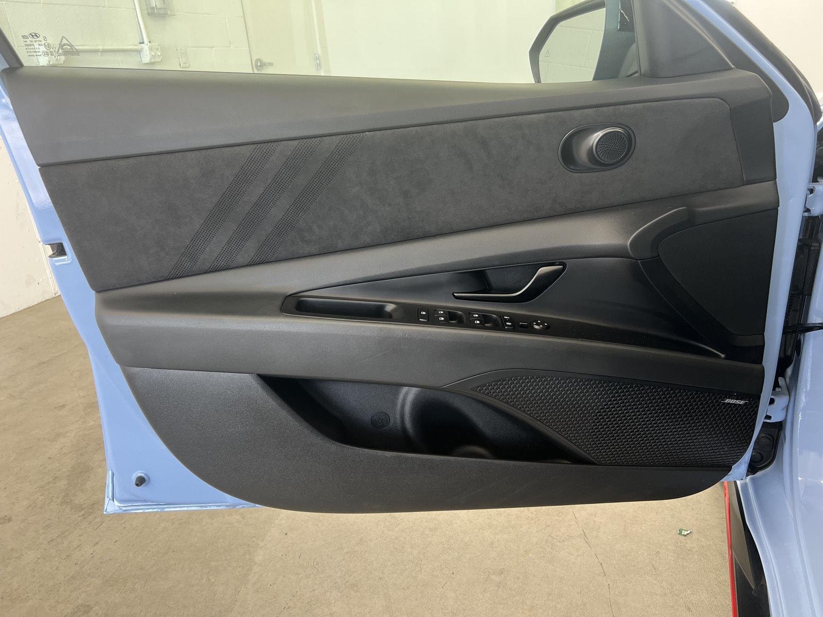 Used 2025 Performance Blue Hyundai  image 11