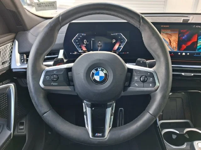 Used 2024 Gray BMW xDrive28i image 13