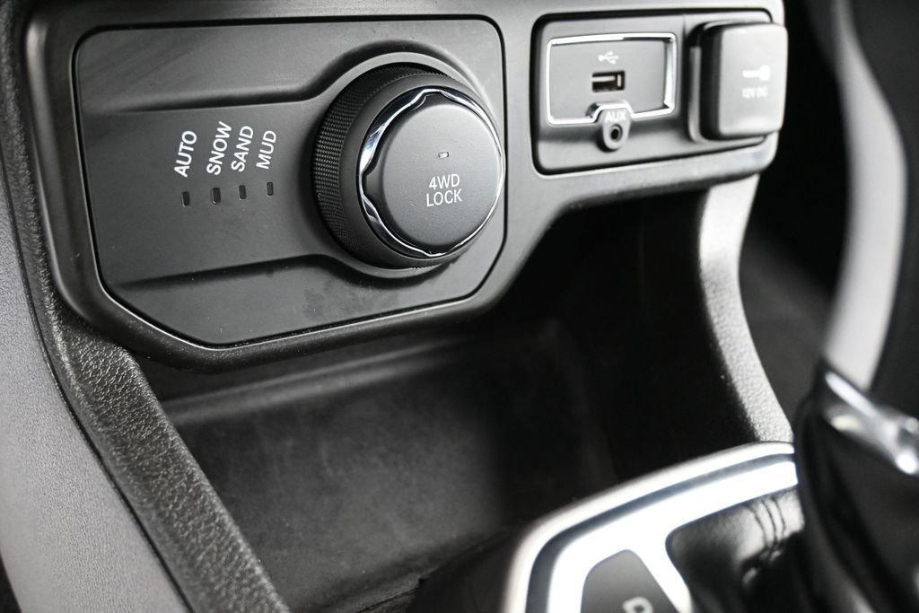 2021 Jeep Renegade Limited - Photo 10