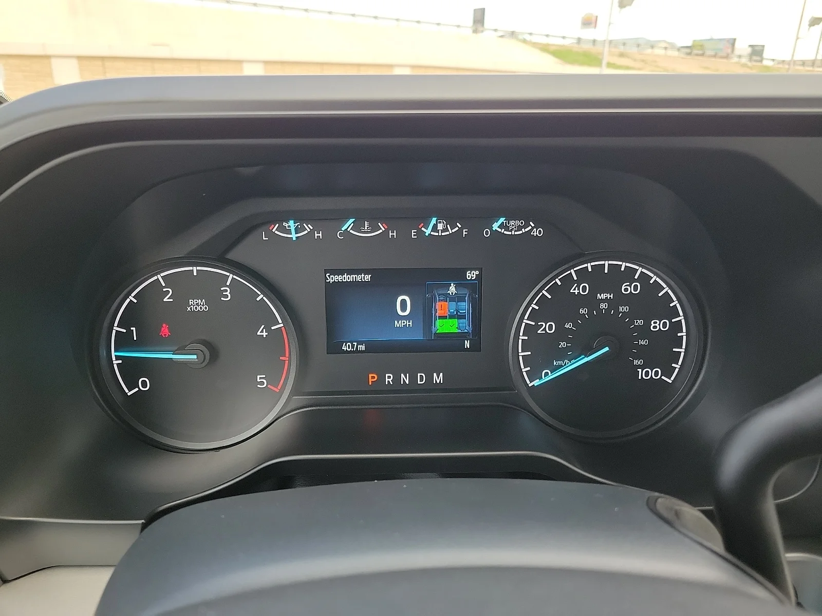 New 2026 Oxford White Ford F-250&reg; XL image 17