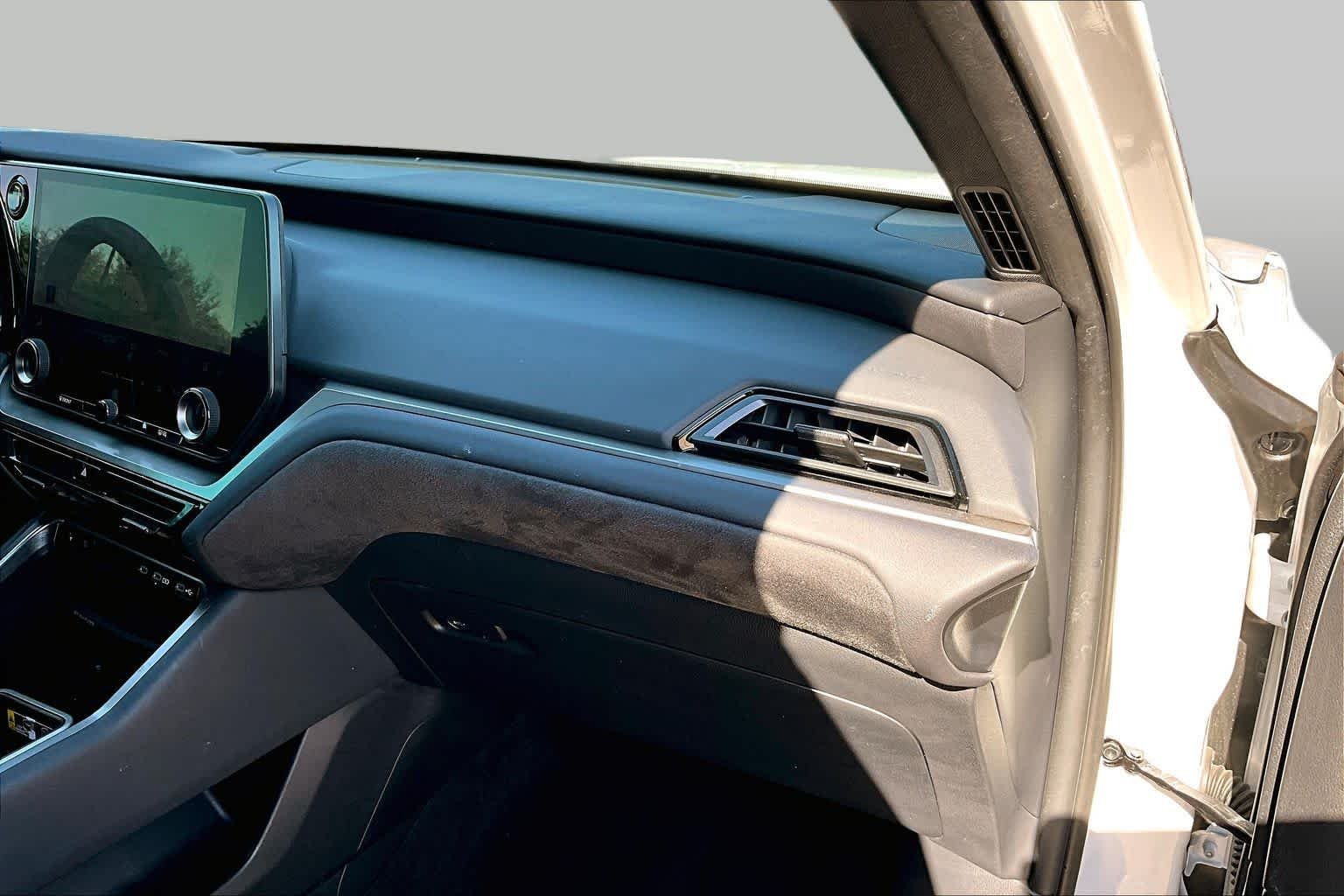 Used 2024 Wind Chill Pearl Lexus F SPORT Luxury image 19