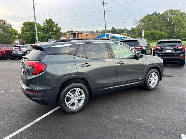 Used 2020 Gray GMC SLE image 32
