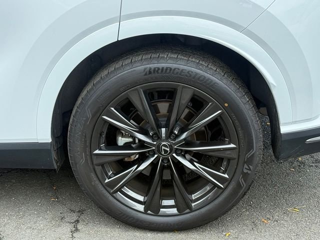 Used 2025 White Lexus 350h F SPORT Design image 13