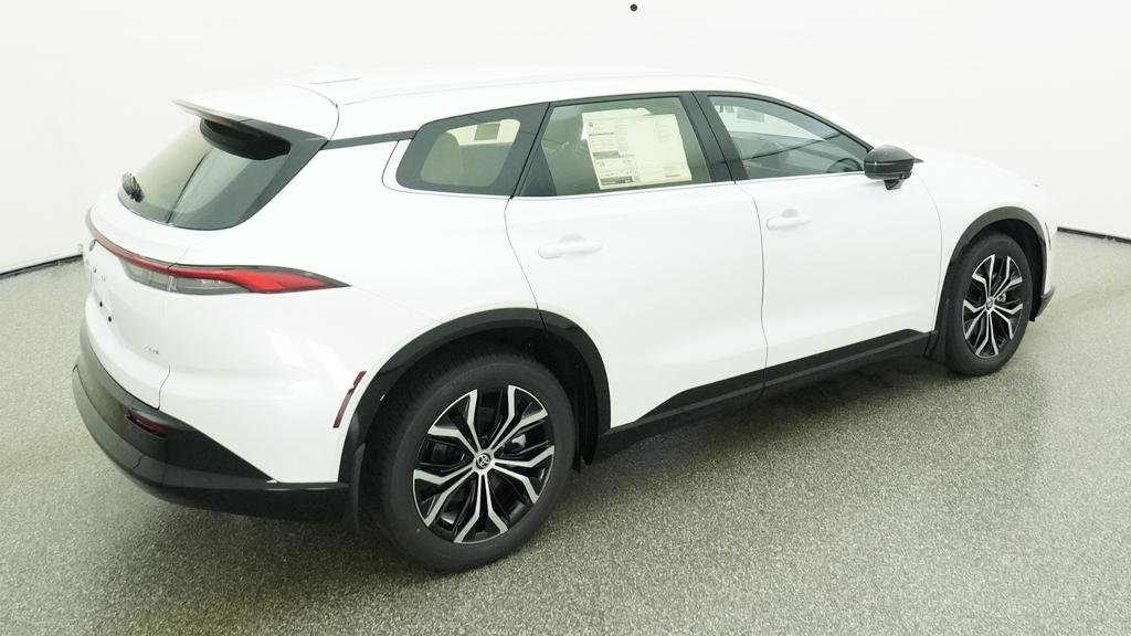 New 2026 Oxygen White Toyota XLE image 48