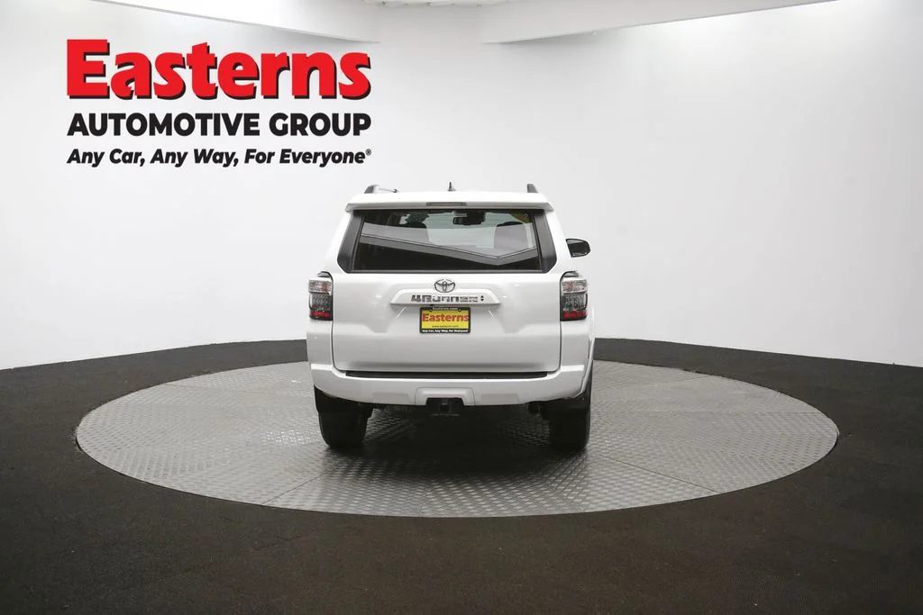 Used 2024 White Toyota SR5 image 34