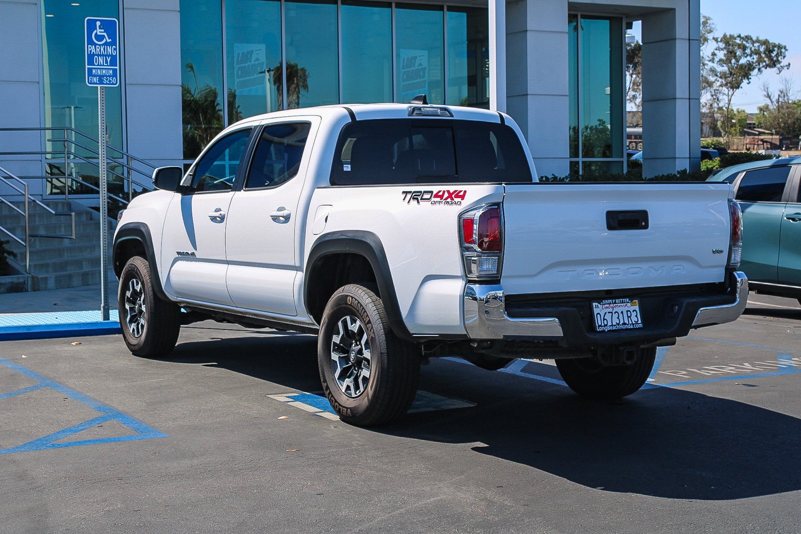 2023 Toyota Tacoma TRD Off Road - Photo 8