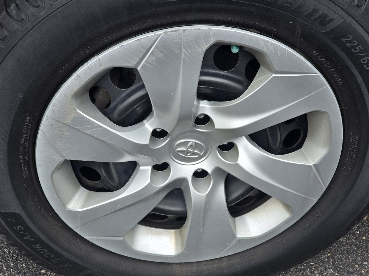 Used 2022 Black Toyota LE image 10