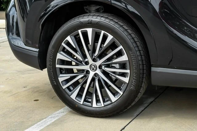 Used 2025 Black Lexus 350 Premium Plus image 65