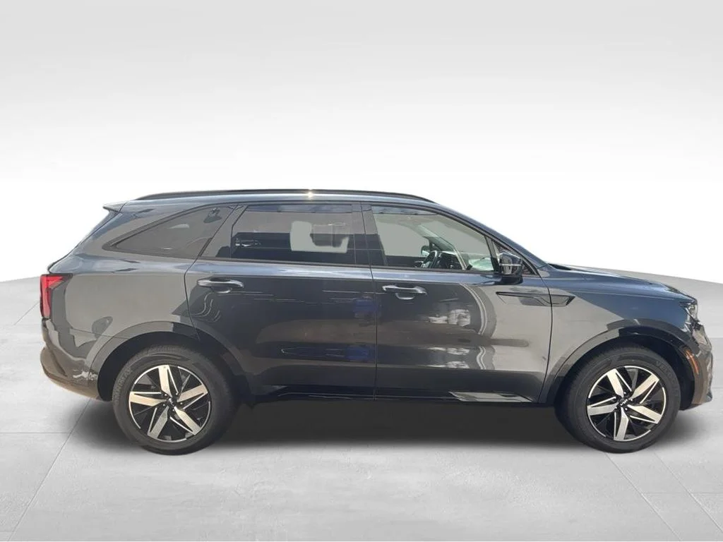 Used 2023 Gray Kia S image 7