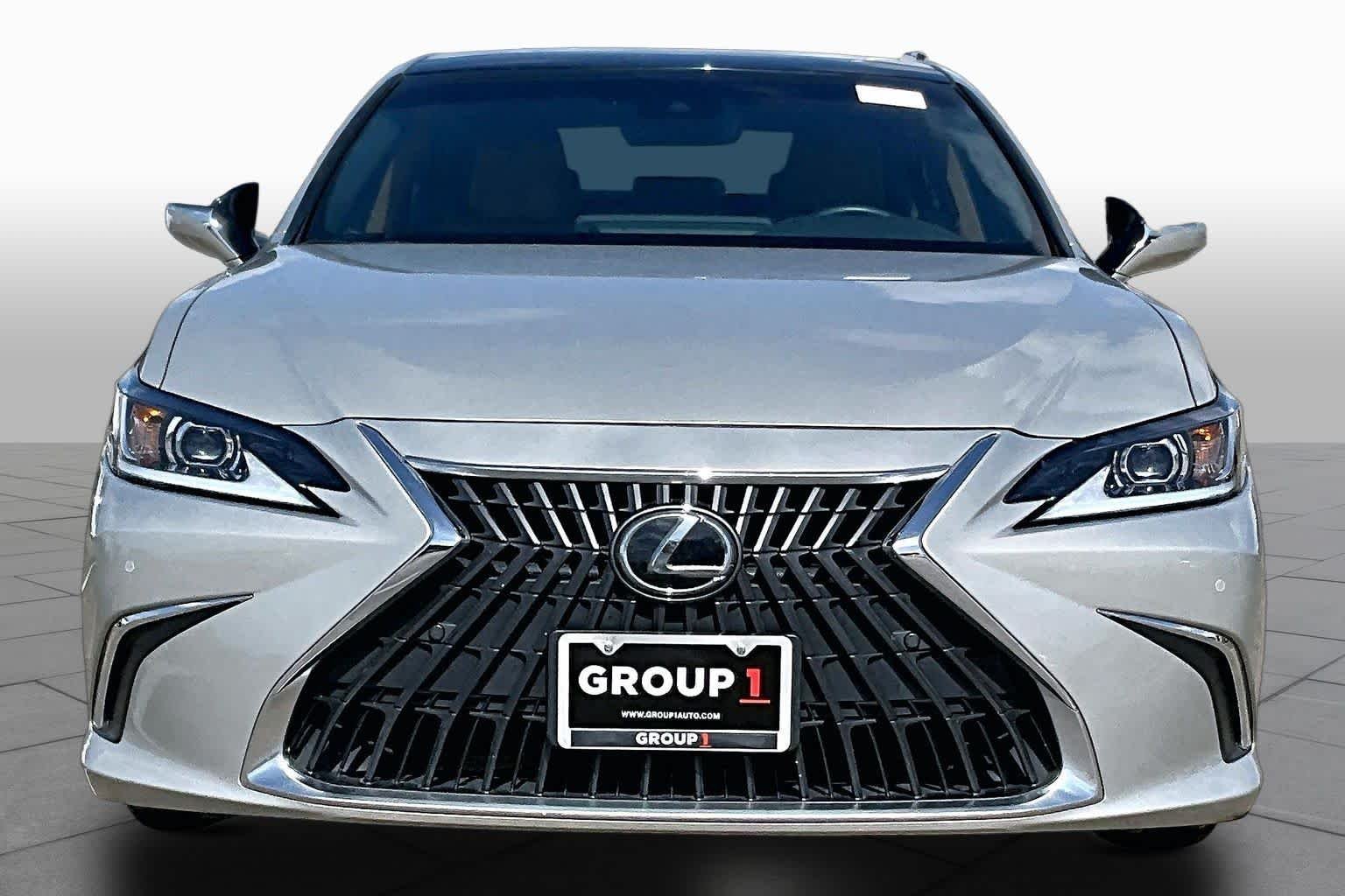 Used 2024 Moonbeam Beige Metallic Lexus  image 4