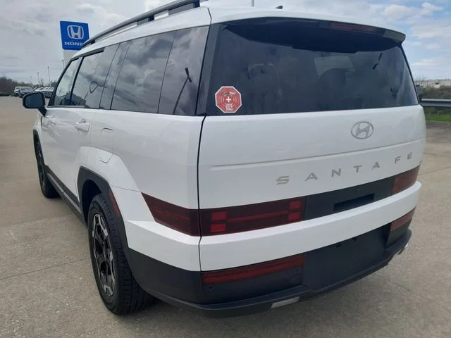 Used 2026 White Hyundai SEL image 7