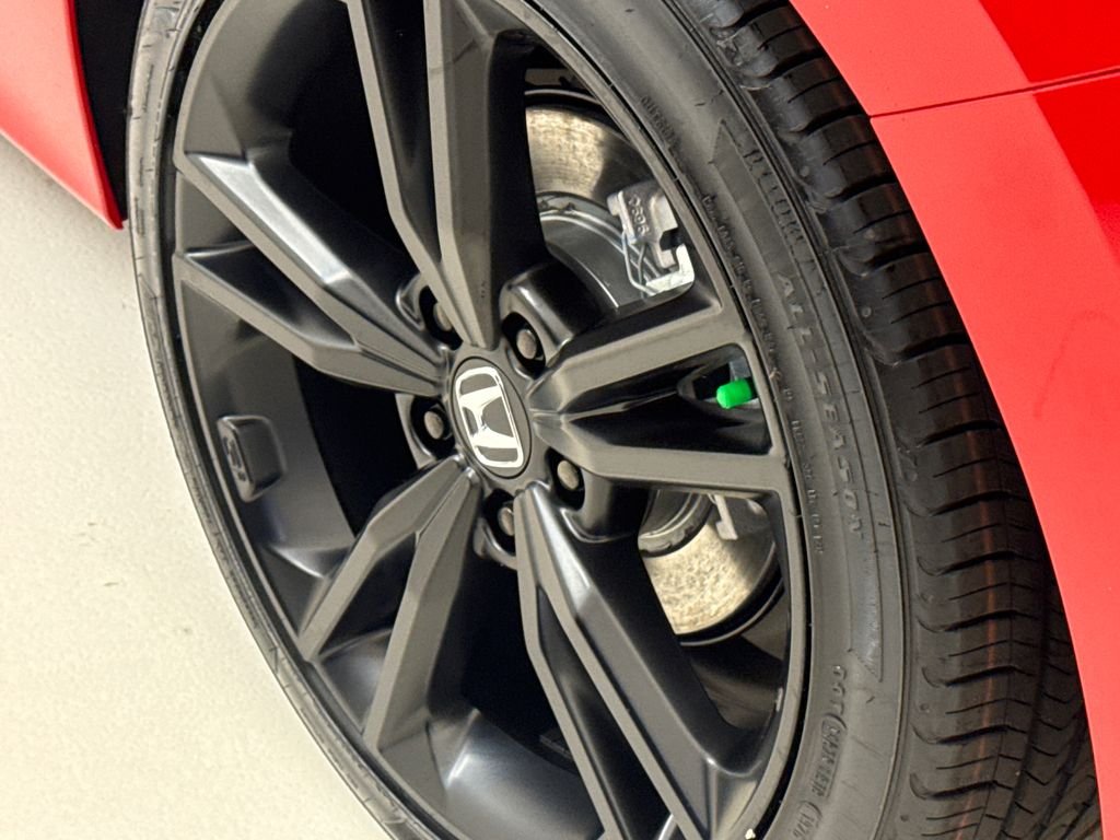 New 2026 Rallye Red Honda  image 11