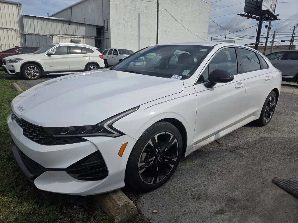 2023 Kia K5