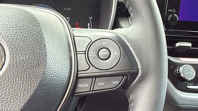 2024 Toyota Corolla Cross XLE - Photo 22