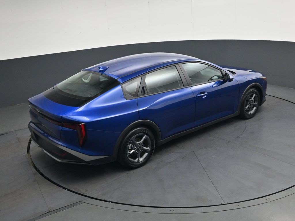 Used 2025 Deep Sea Blue Kia LXS image 22