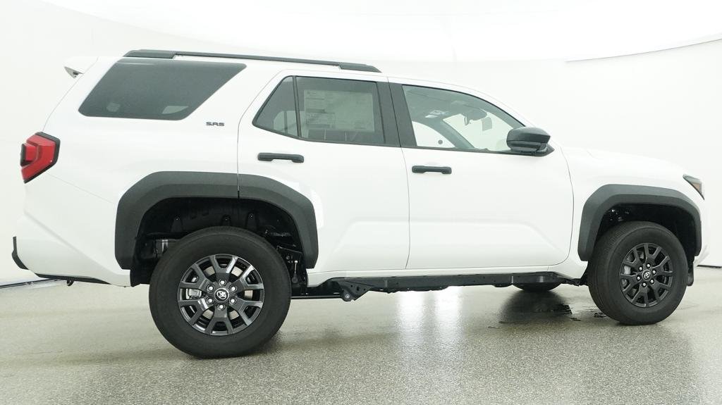 New 2026 Ice Cap Toyota SR5 image 15