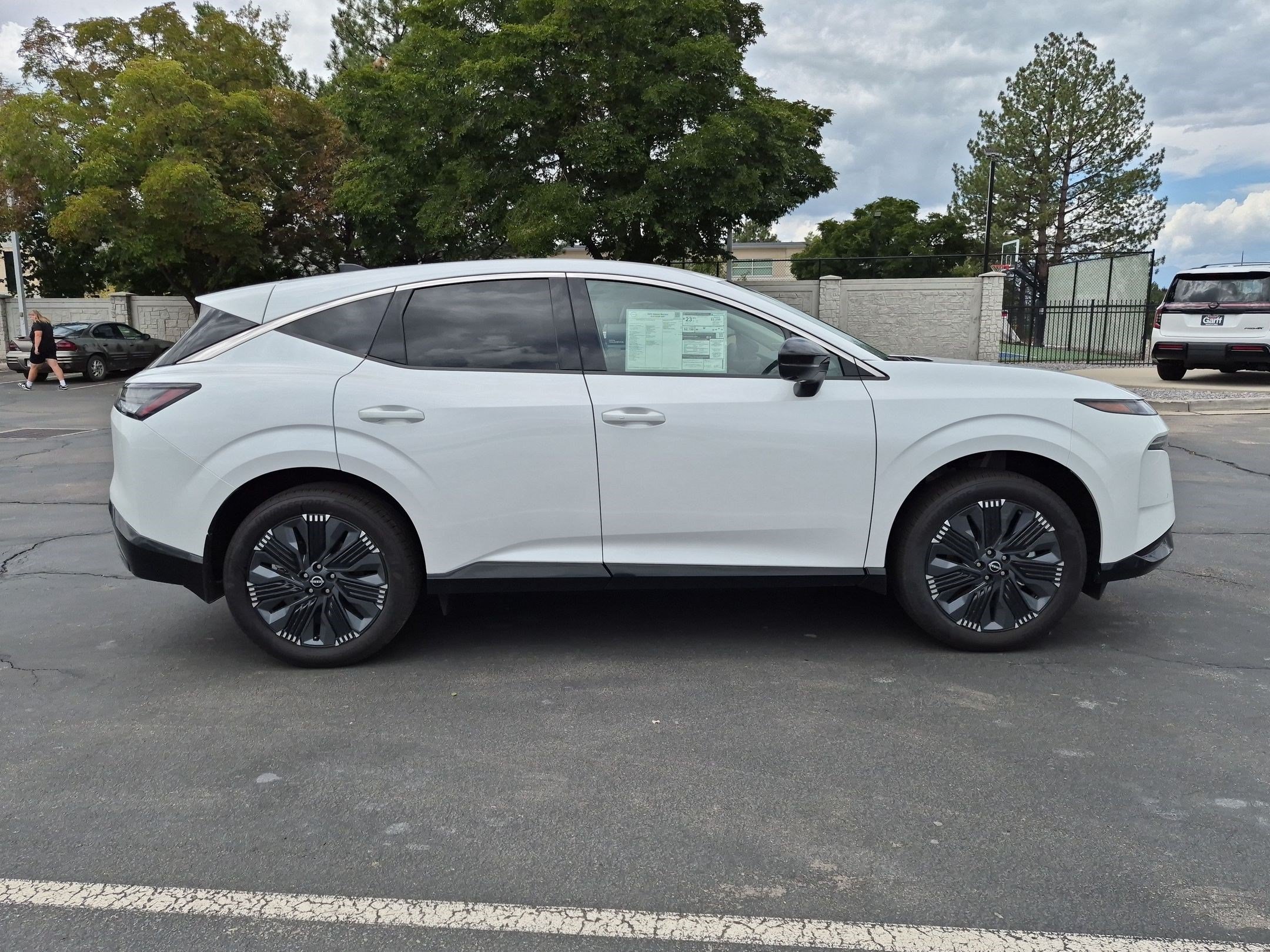 New 2026 Everest White Pearl TriCoat Nissan Platinum image 2