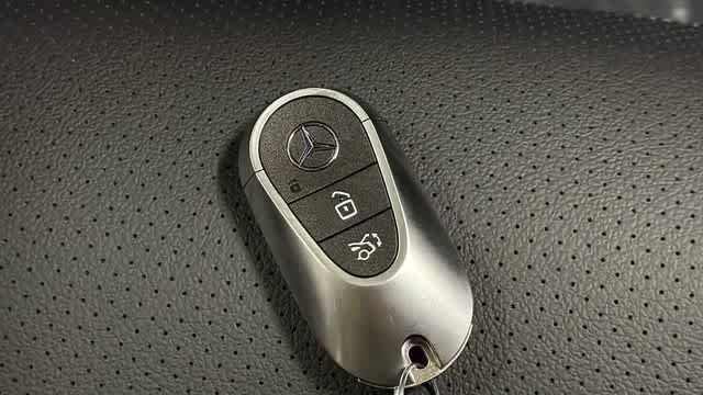 Certified Used 2026 Starling Blue Metallic Mercedes-Benz GLC 300 image 38