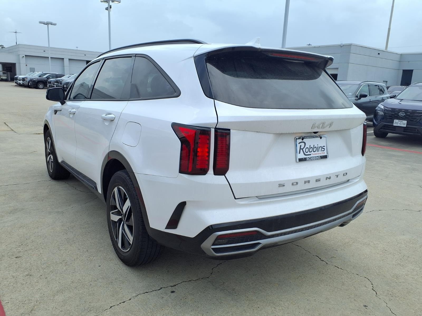 Used 2022 Glacial White Pearl Kia S image 7