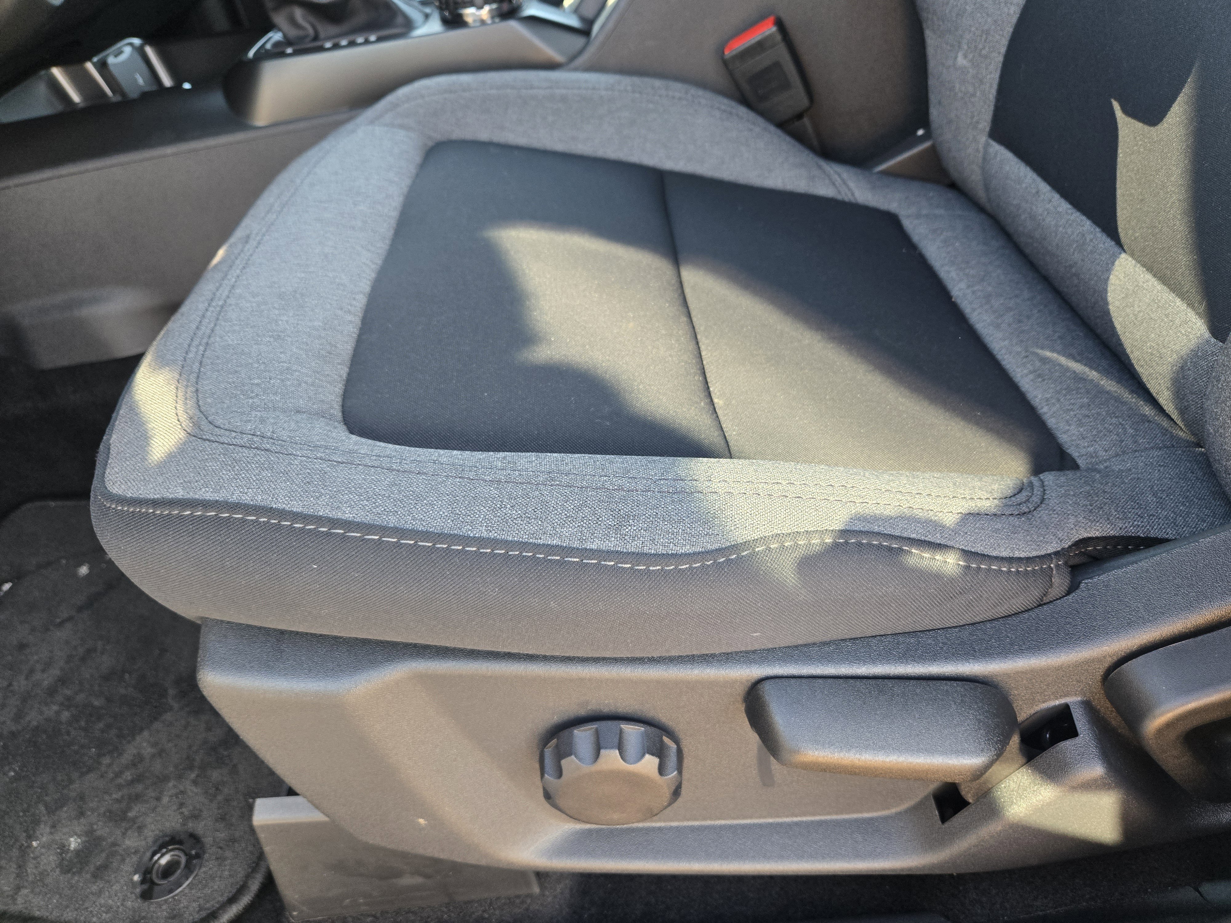2025 Ford Bronco 4-Door Base - Photo 16