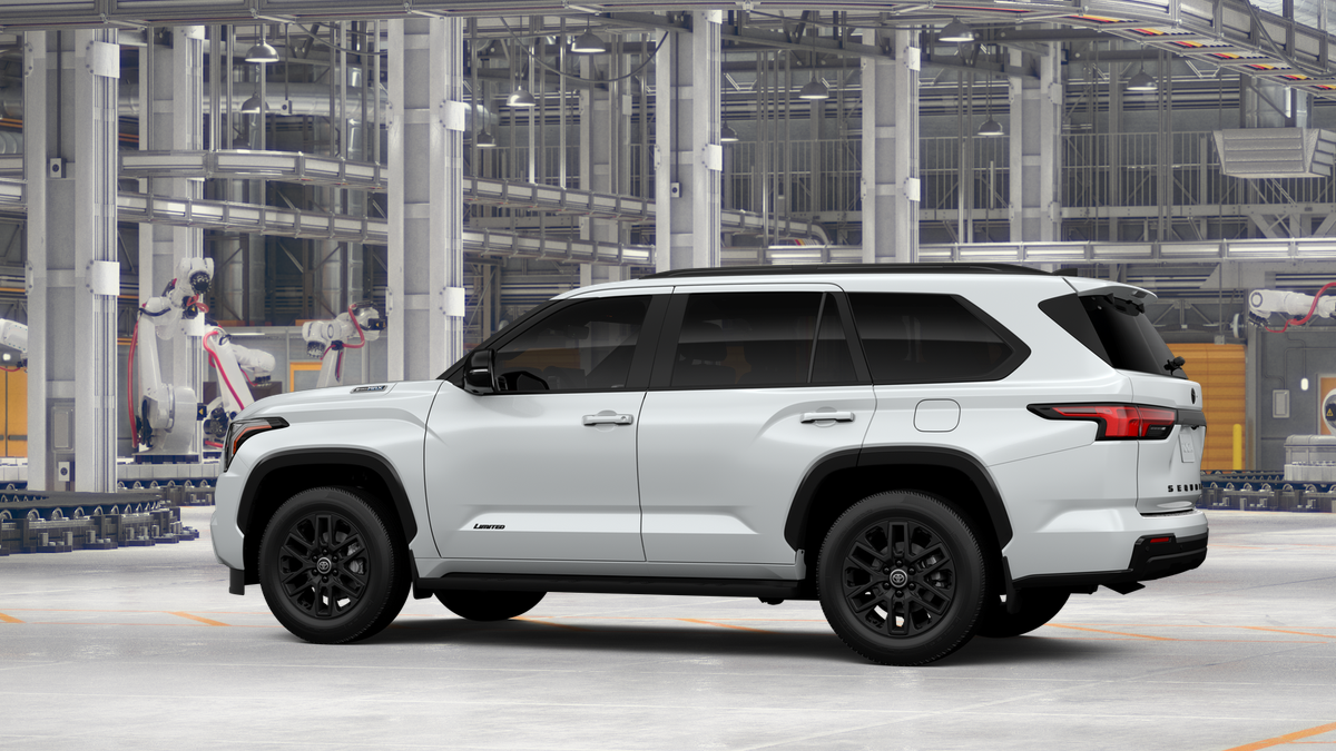 New 2026 Wind Chill Pearl Toyota Limited image 5