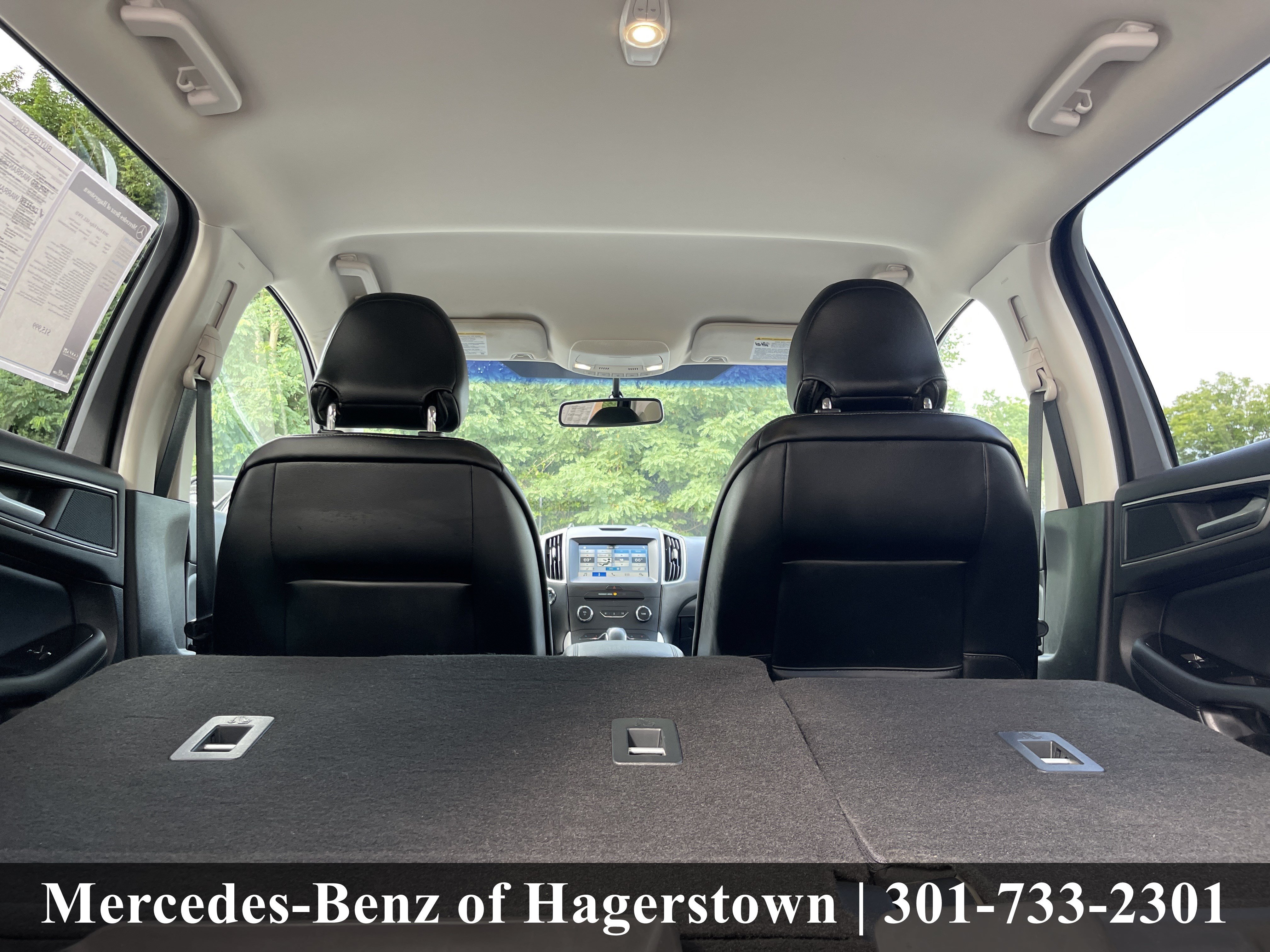 Used 2018 Oxford White Ford SEL FWD image 29
