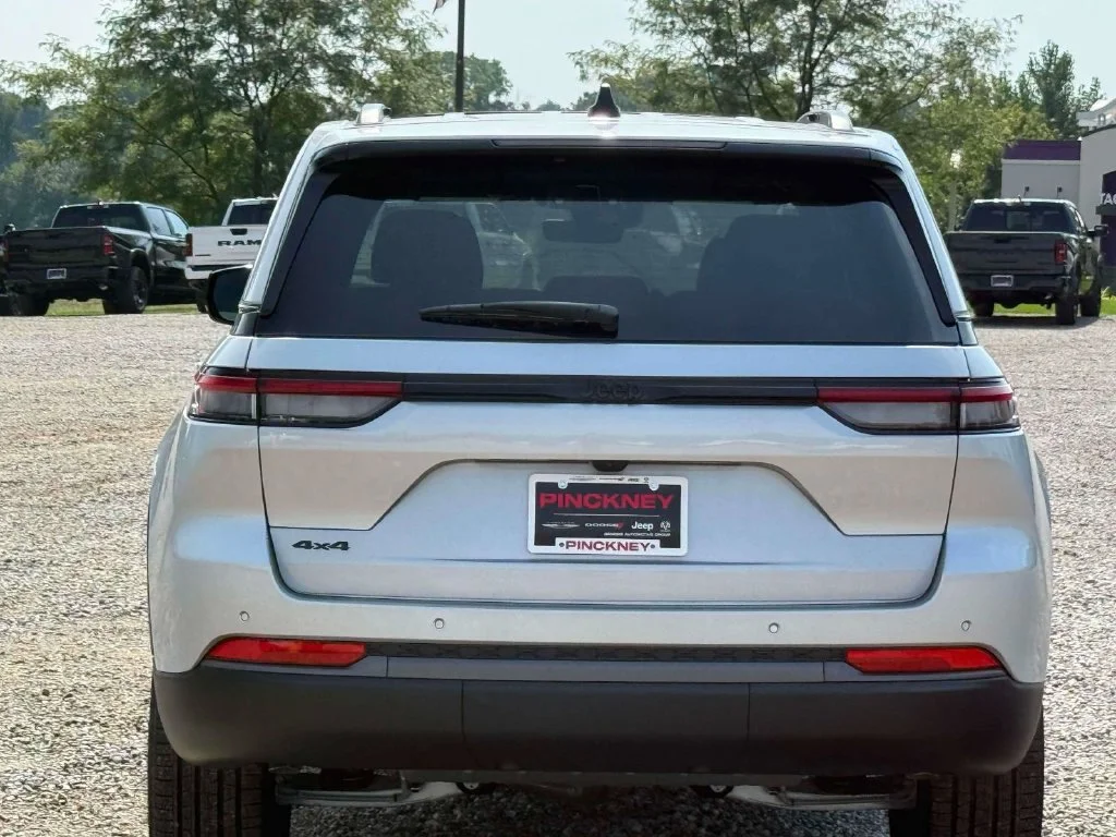 New 2026 Silver Jeep Limited image 7