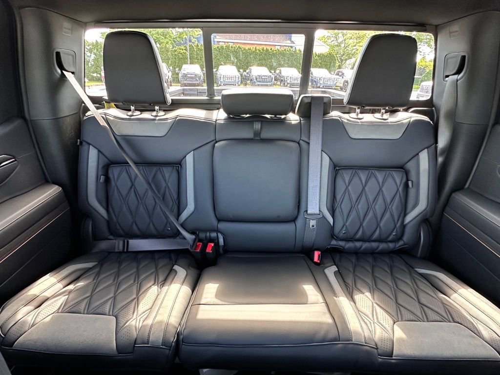 New 2026 Onyx Black GMC AT4 image 23