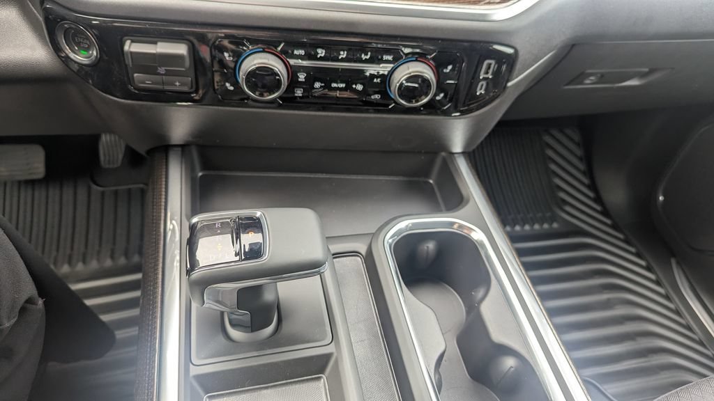 2026 Chevrolet Silverado 1500 RST - Photo 19