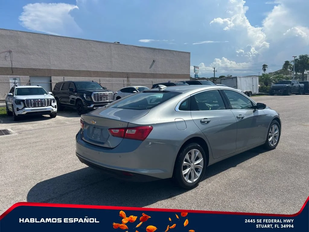 Used 2025 Sterling Gray Metallic Chevrolet 1LT image 7