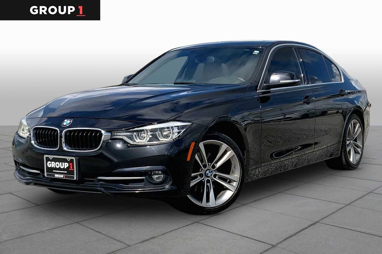 2018 BMW 3 Series 330i Sedan's photo