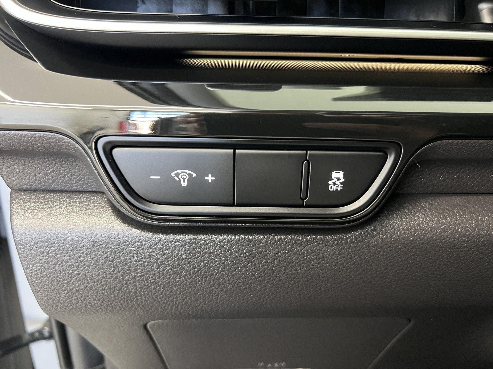 2025 Kia Carnival SX Prestige - Photo 14