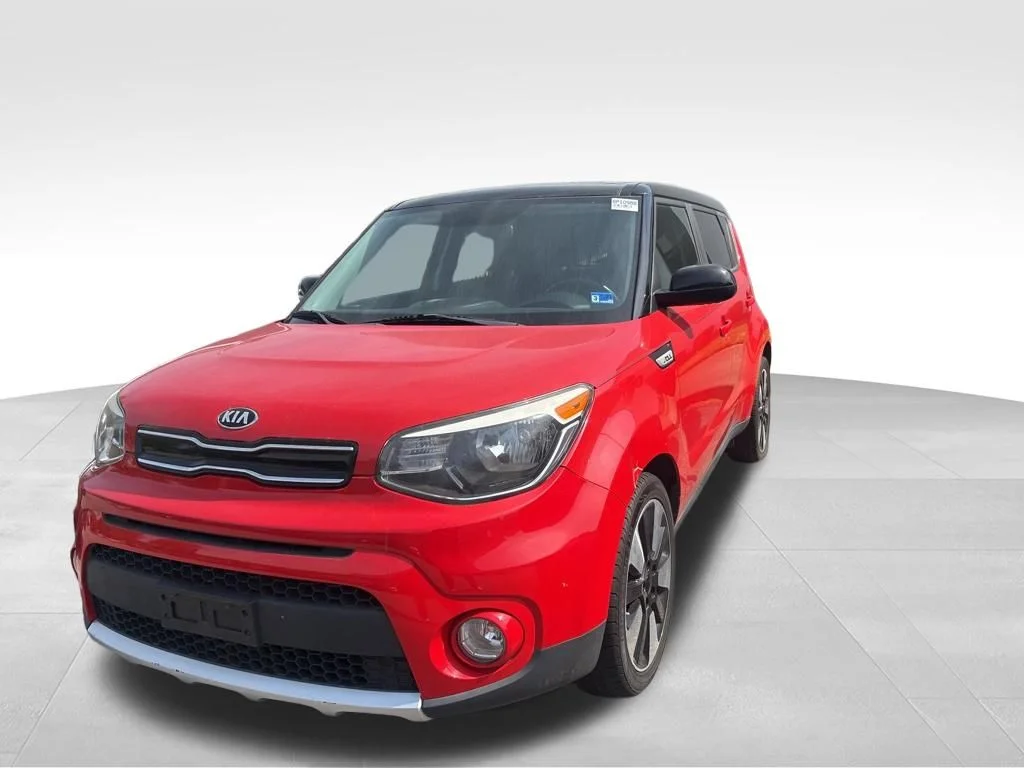 Used 2018 Red Kia Plus image 2
