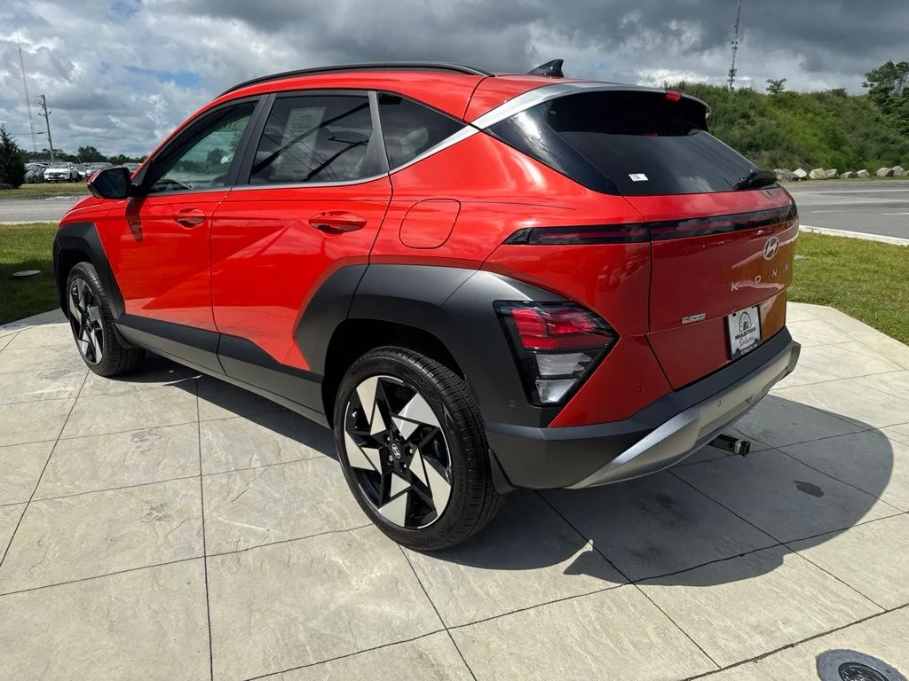 Used 2025 Orange Hyundai Limited image 5