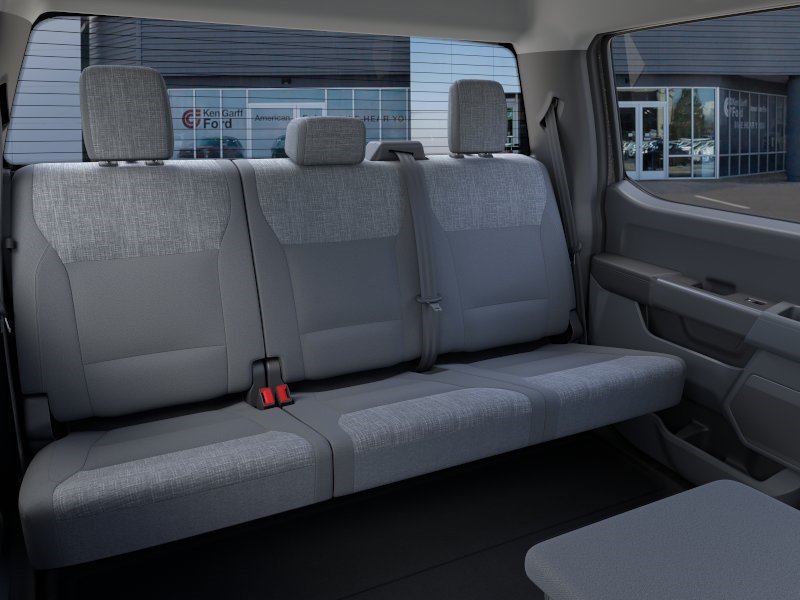 New 2026 Carbonized Gray Metallic Ford XLT image 12