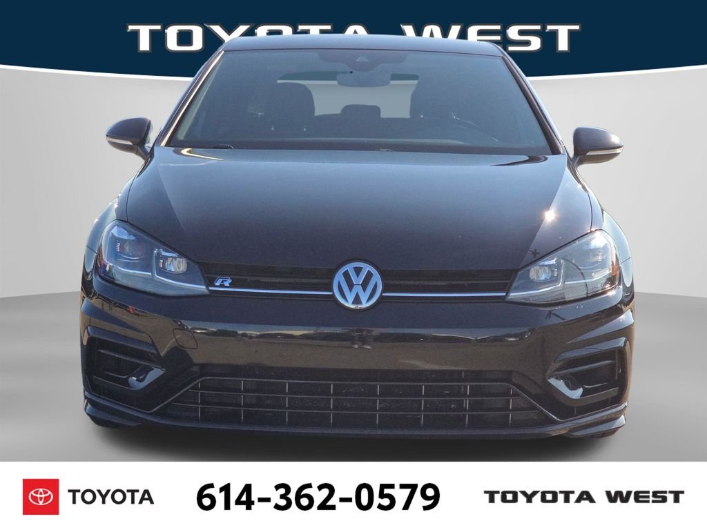 Used 2018  Volkswagen DCC & Navigation 4Motion image 2
