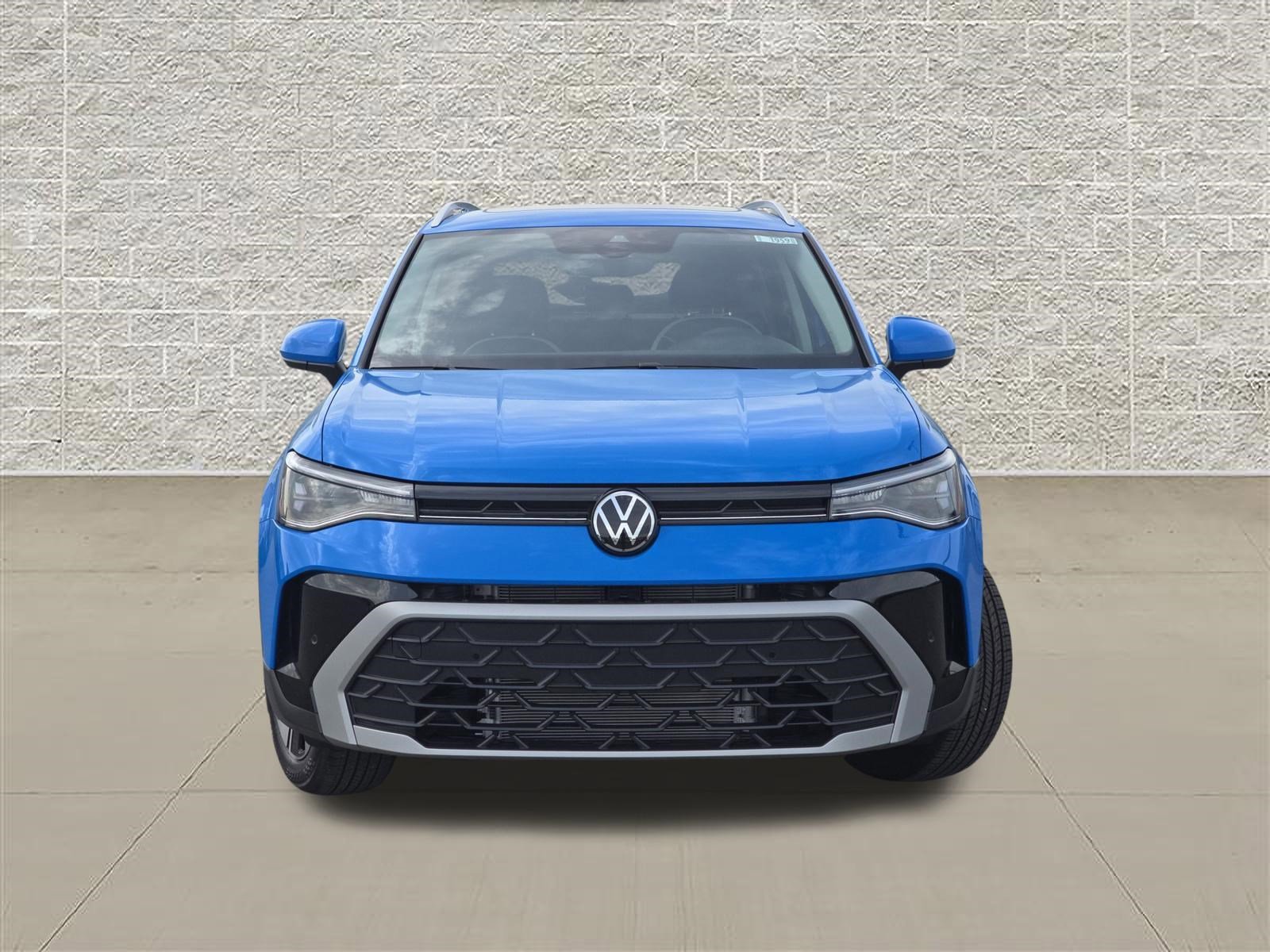 New 2026 Cornflower Blue Volkswagen SE image 2