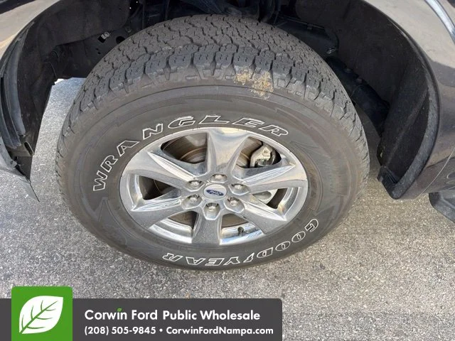 Used 2019 Black Ford Lariat image 8