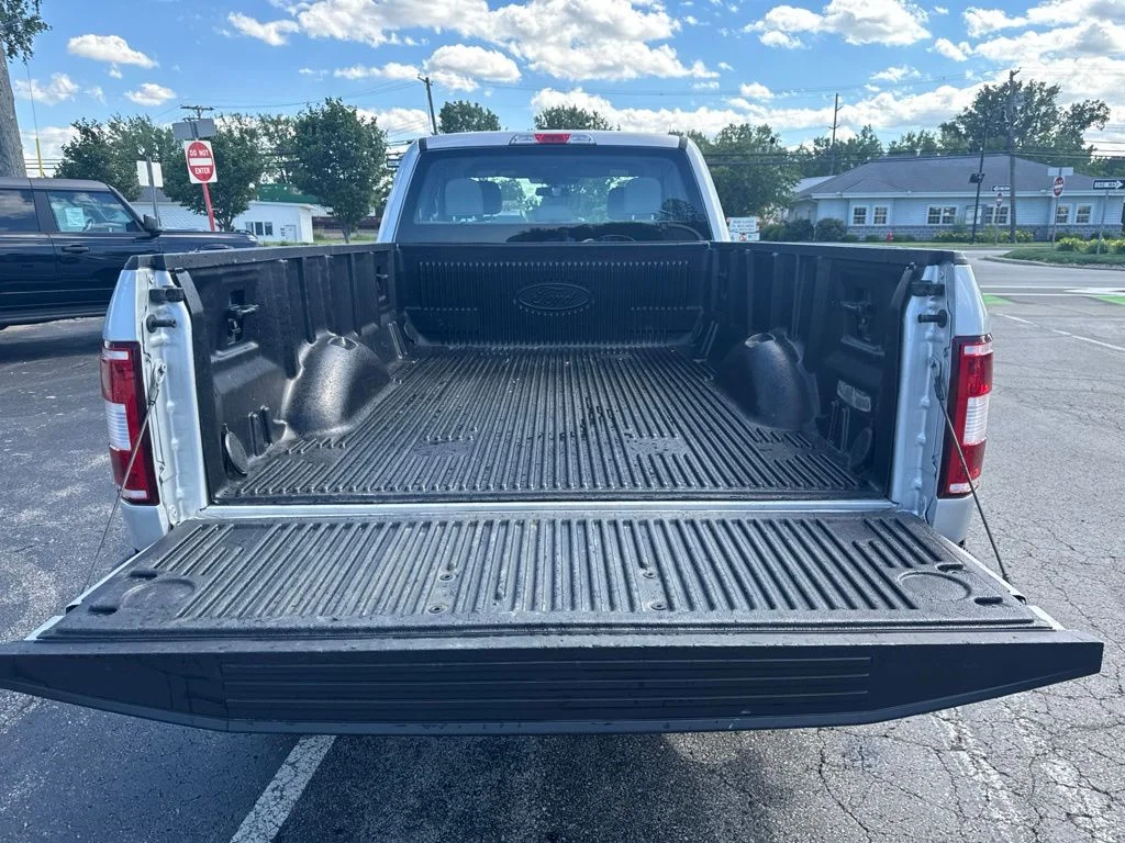 Used 2019 Silver Ford XL image 47