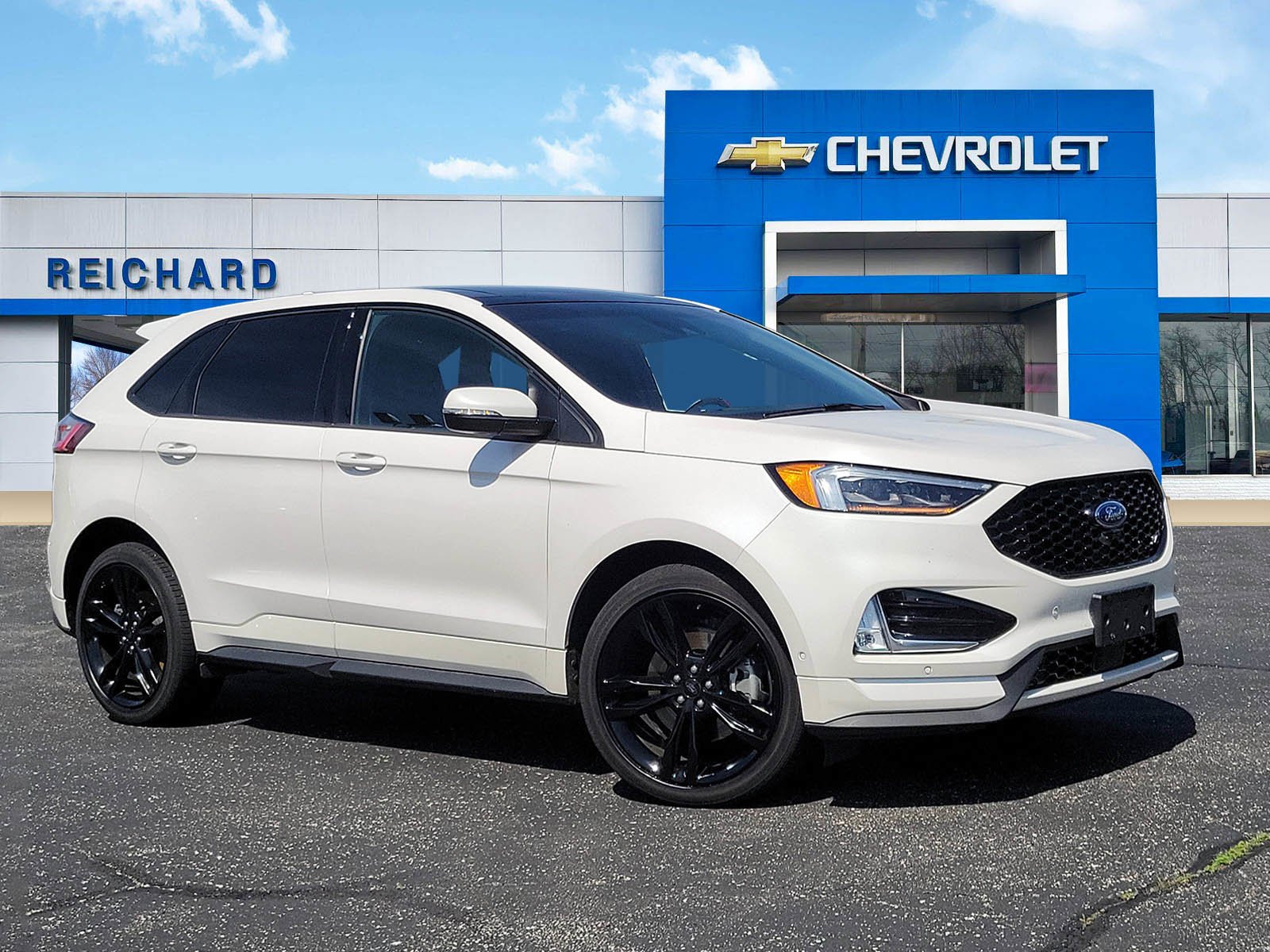 2019 Ford Edge ST AWD's photo